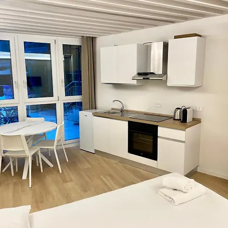 Residenza Delle Colonne * Милан