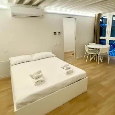 Апартаменты Residenza Delle Colonne Милан